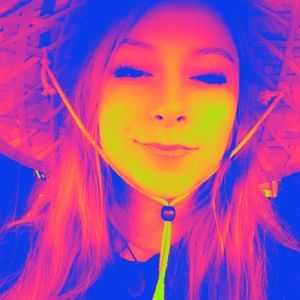 Meet your Posher, Ariel